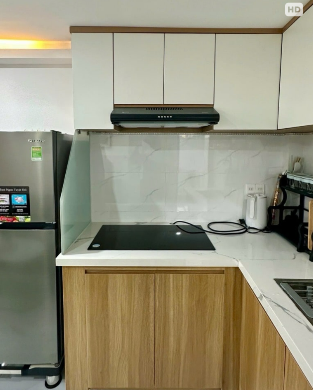 Giảm 200 triệu - còn 3 tỷ , Nhà mới tại Cách Mạng Tháng 8 - Quận 10 , sát mặt tiền , Hẻm thông - Tặng full nội thất